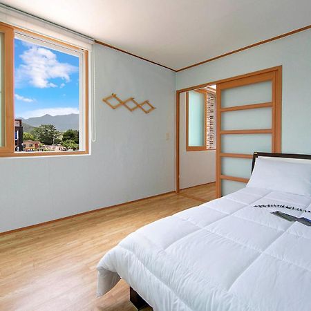 Samcheok Sol Beach Pension Exterior foto