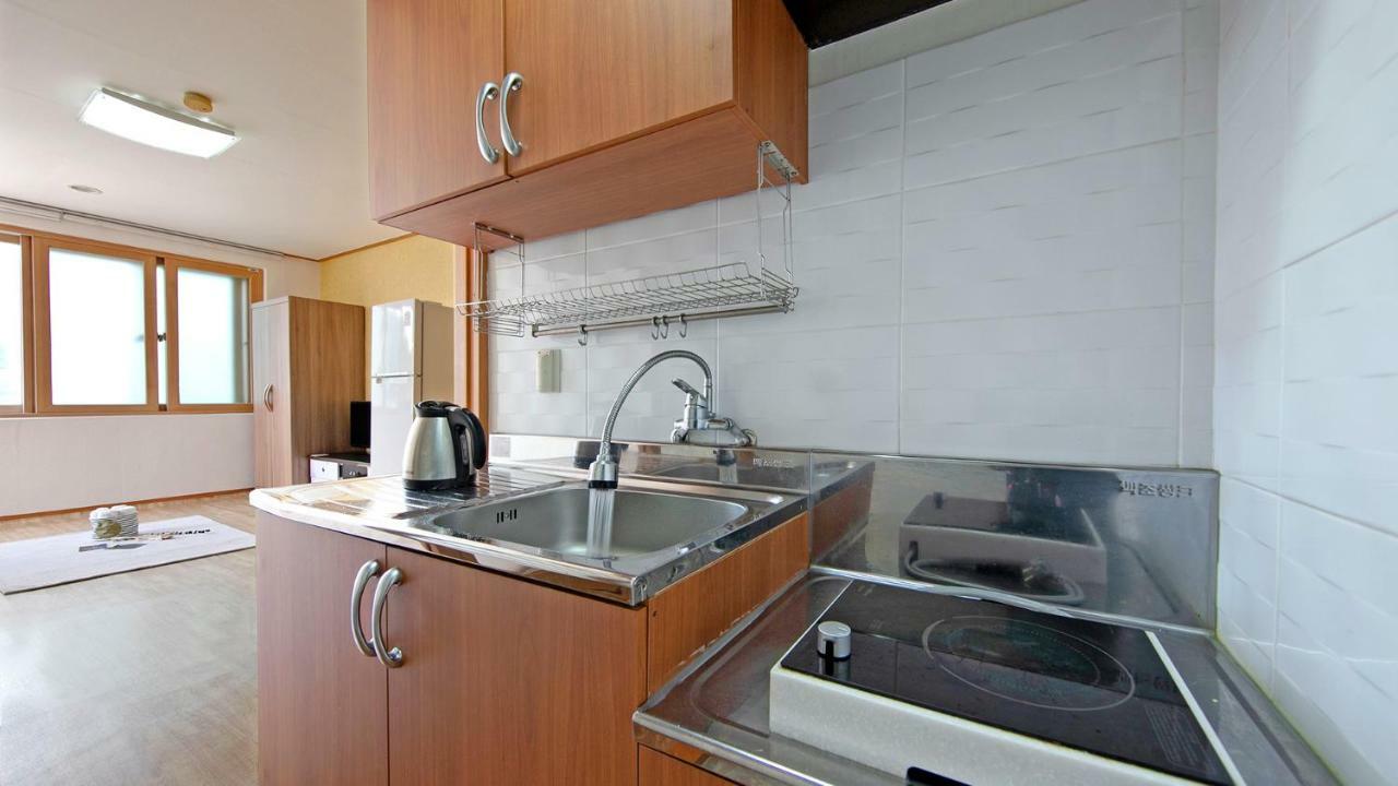Samcheok Sol Beach Pension Exterior foto