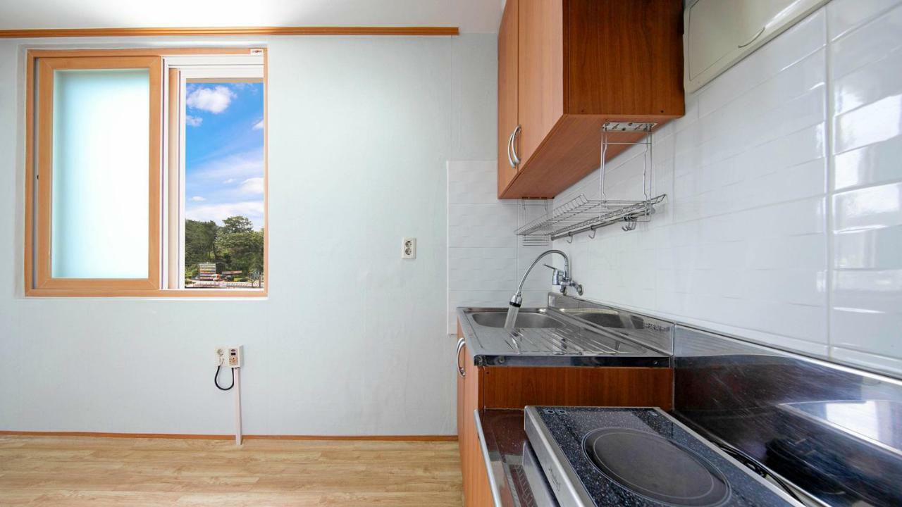 Samcheok Sol Beach Pension Exterior foto