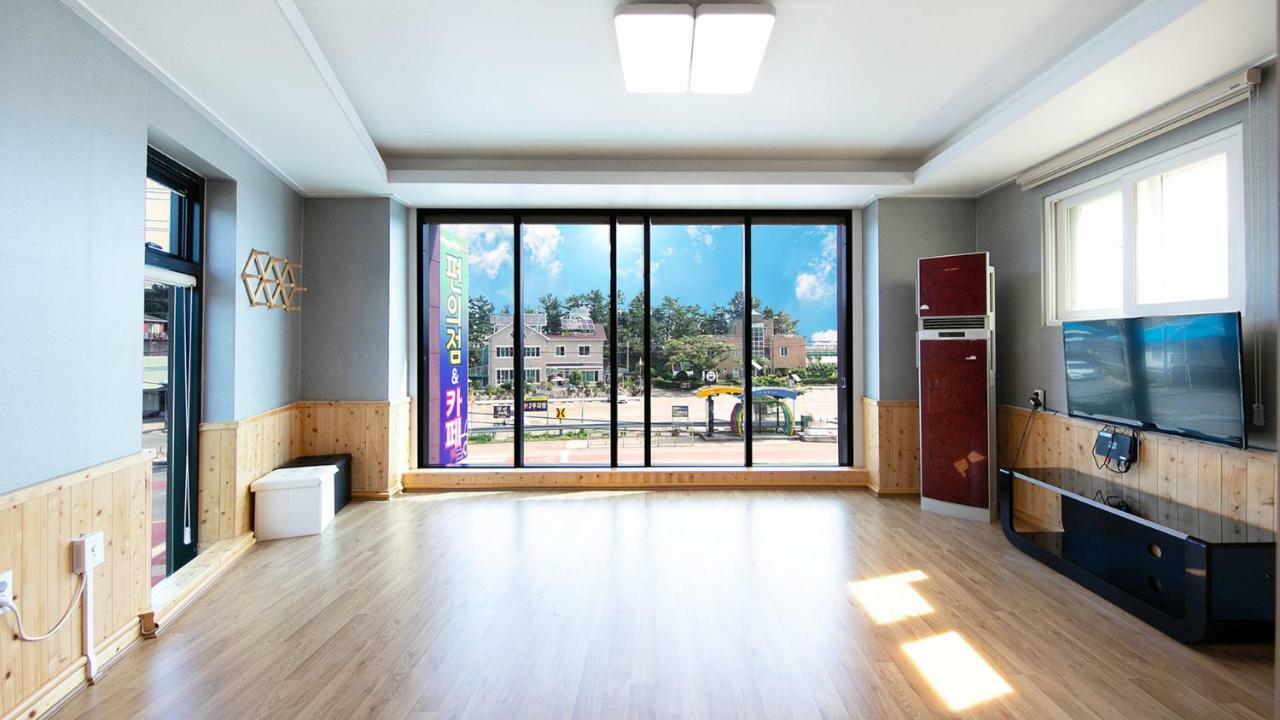 Samcheok Sol Beach Pension Exterior foto